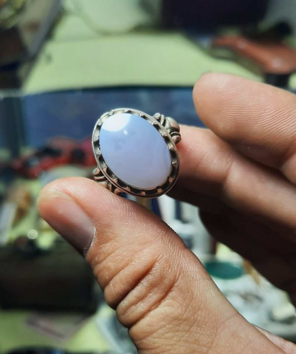 انگشتر عقیق سوسنی